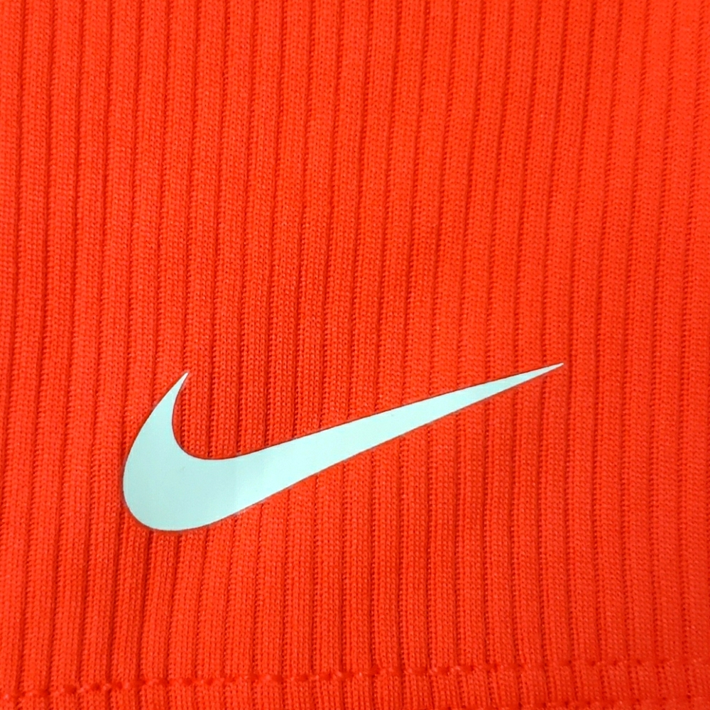 Girls Nike M NWT ribbed dri fit racerback tank top - Picture 2 of 9